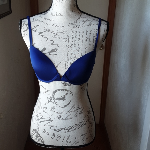 Other - Victoria's Secret Blue Bra